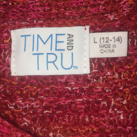 BNWOT bright red v-neck cable knit sweater in Lge - Picture 7 of 8